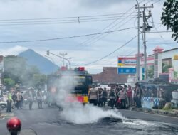 KSOP Diduga Larang Kapal Berlabuh, Warga Dufa-Dufa Ternate Blokade Akses Jalan