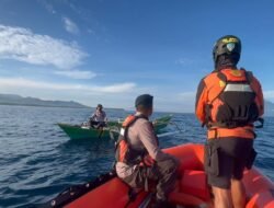 Polda Malut Terjunkan Sejumlah Anggota Ditpolairud dan Brimob Bantu Cari Nelayan Hilang di Perairan Sofifi