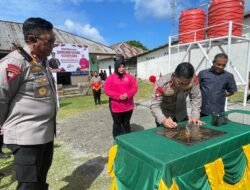 Kunjungi Warga Banemo, Kapolda Malut Resmikan Sumur Bor hingga Lampu Jalan Tenaga Surya 