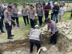 ‎Kapolda Malut Letakkan Batu Pertama Gedung SPKT Polres Halteng, Dukung Peningkatan Pelayanan Publik‎‎