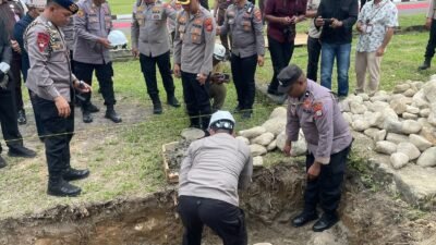 ‎Kapolda Malut Letakkan Batu Pertama Gedung SPKT Polres Halteng, Dukung Peningkatan Pelayanan Publik‎‎