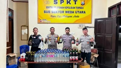 ‎Satgas Siber Miras Polres Halteng Gencarkan Razia, 467 Botol Diamankan‎‎