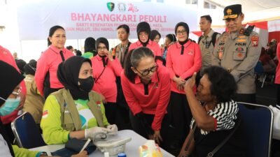 Usai dari NTT, Ketua Umum Bhayangkari Bawa Program Sosial ke Maluku Utara